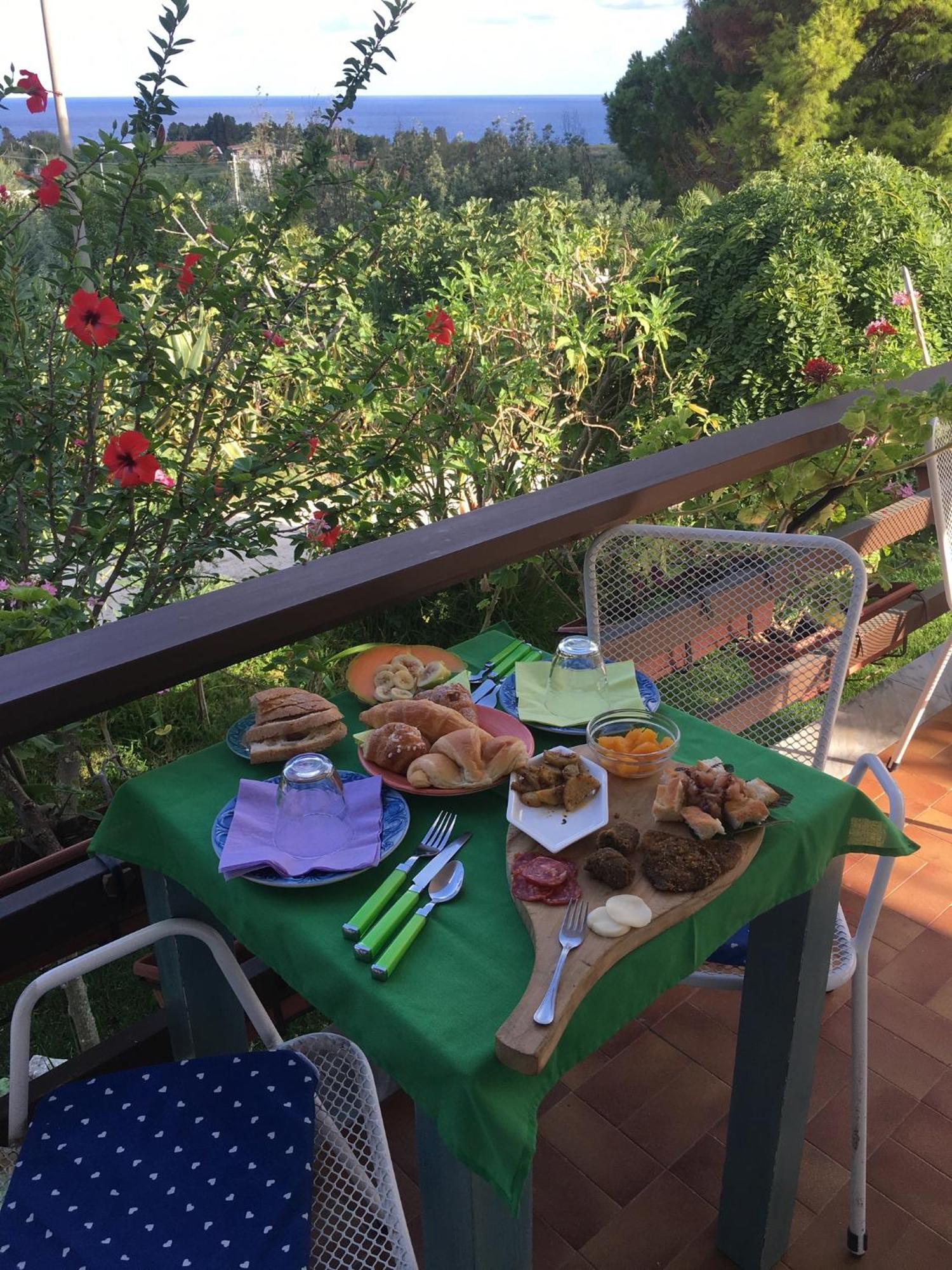 B&B A Casa Di Picci Santa Domenica  Εξωτερικό φωτογραφία