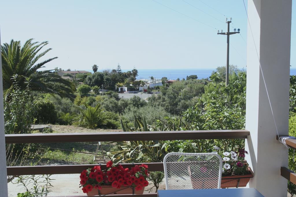 B&B A Casa Di Picci Santa Domenica  Εξωτερικό φωτογραφία